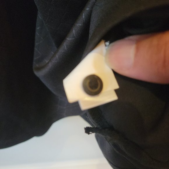 EUC, Cutter and Buck Golf Shirt - Picture 9 of 9